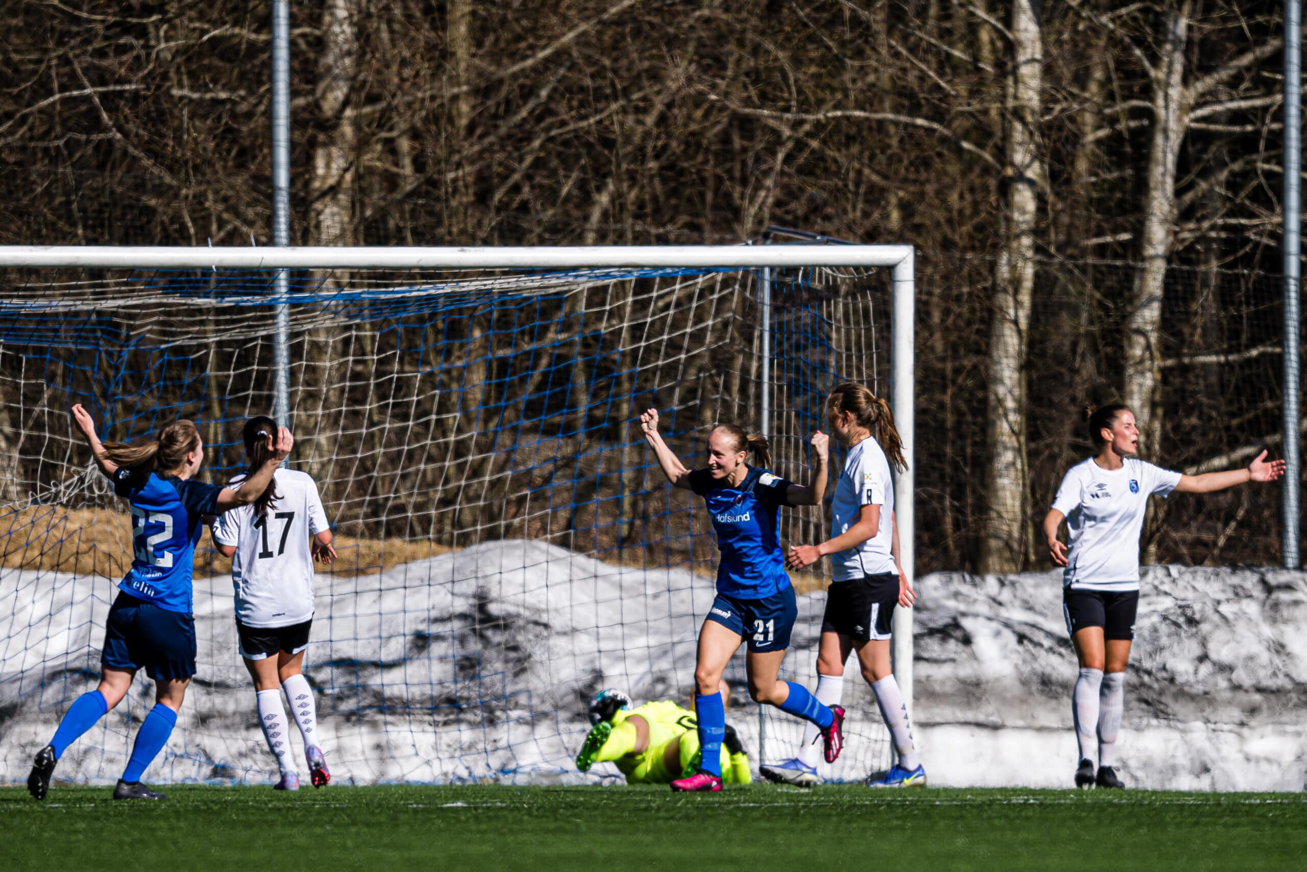 230422 Celina Opland Smith of Grei celebrates after scoring the 1-0 goal during the 1. division football match between Grei and Fyllingsdalen on April 22, 2023 in Oslo.
Photo: Marius Simensen / BILDBYRÅN / Cop 238