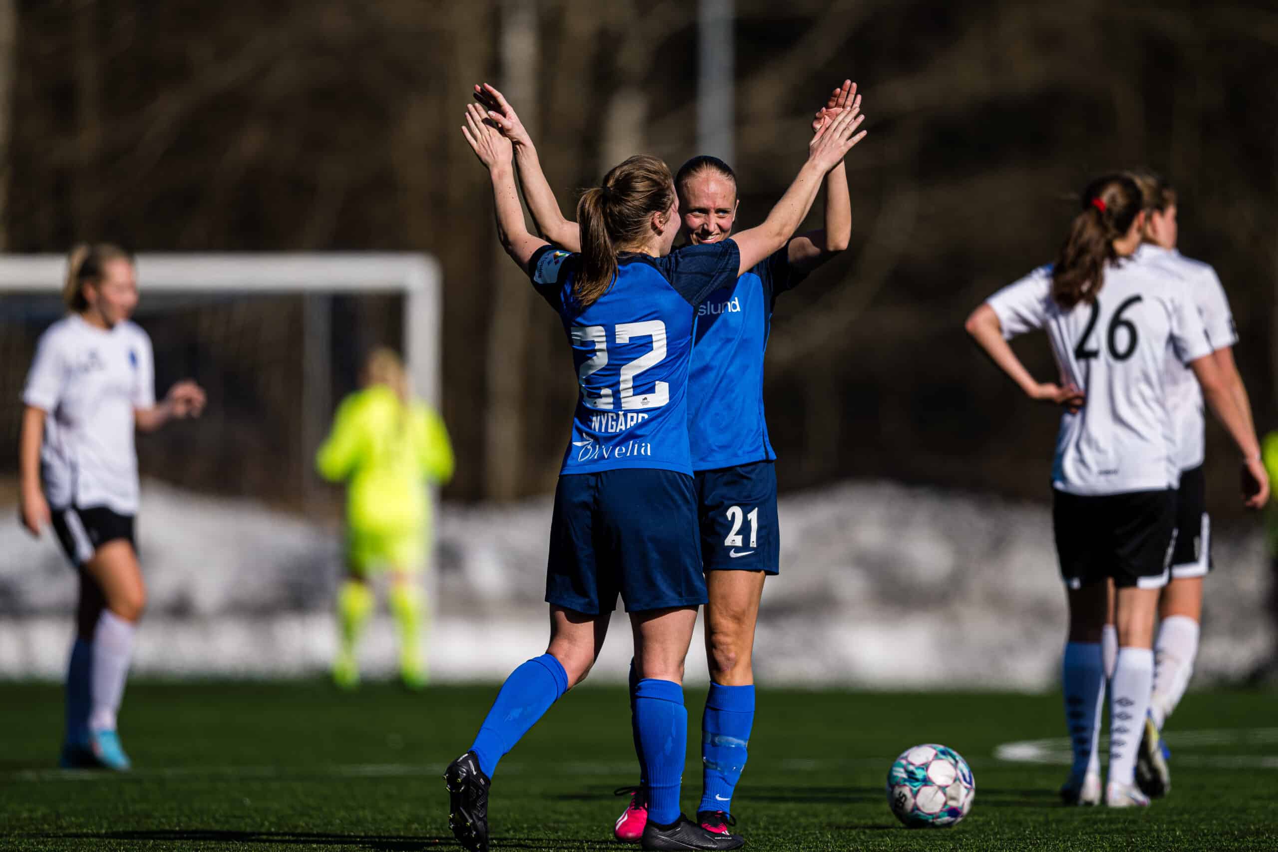 230422 Kamilla Børve Nygård and Celina Opland Smith of Grei celebrates after the 1. division football match between Grei and Fyllingsdalen on April 22, 2023 in Oslo.
Photo: Marius Simensen / BILDBYRÅN / Cop 238
